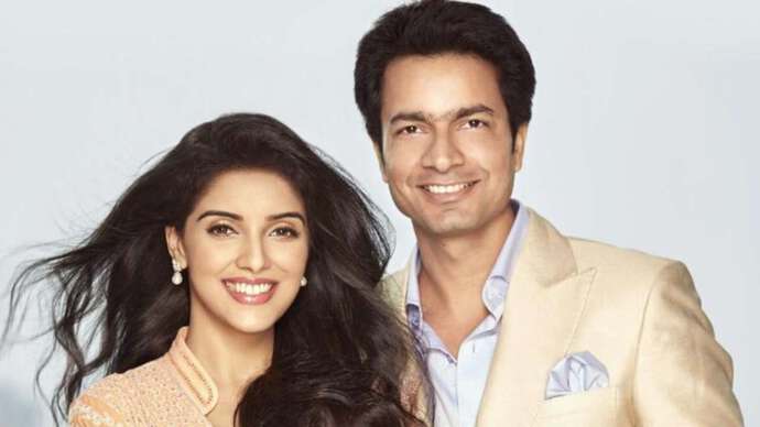 Asin’s daughter Arin turns five; the Ghajini  actress’ little rockstar’s birthday celebrations are as sparkling as  Diwali; Pics