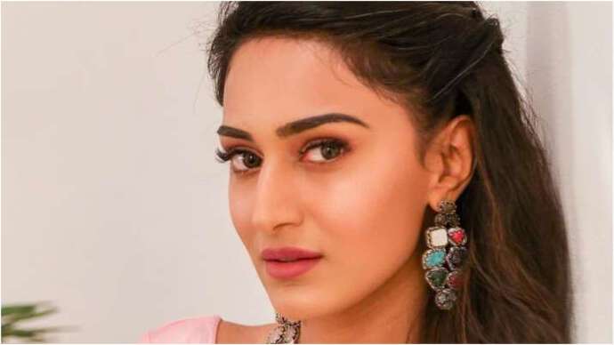 Khatron Ke Khiladi 12:  Sriti Jha, Shivangi, Erica Fernandes, Munawar, Pratik  Sehajpal amongst confirmed contestants