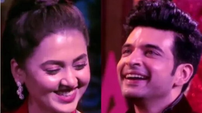 Pics: Karan Kundrra kisses Tejasswi Prakash; fans go gaga over the couple’s chemistry