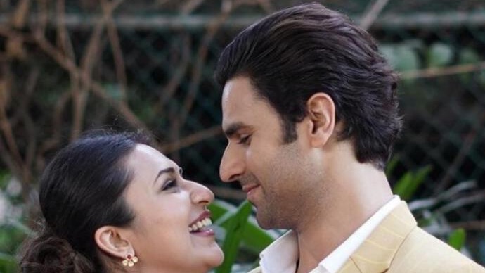 Divyanka Tripathi-Vivek Dahiya’s romantic getaway to Maldives for their sixth wedding anniversary is every bit dreamy