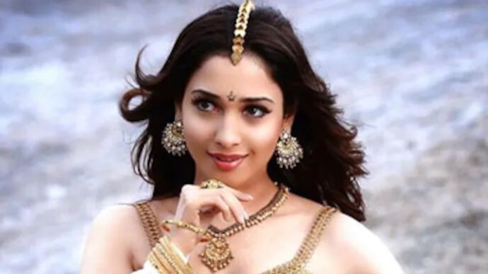 7 Years of Baahubali Pride: Tamannaah celebrates the iconic SS Rajamouli film with Prabhas, Anushka Shetty and others 