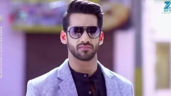 Imlie 2: As fans struggle to get over Sumbul Touqeer-Fahmaan Khan, Karan Vohra makes a smashing entry as Agastya