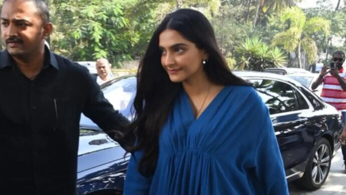 Sonam Kapoor spotted at a shooting location for the first time after delivering baby Vayu; See Pics
