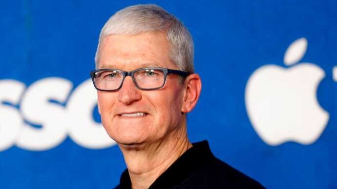 Apple CEO Tim Cook Praises Filmmaker Vishal Bhardwaj For His Film Fursat; ‘Incredible…’