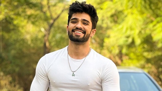 TV actor Zeeshan Khan undergoes treatment after being admitted due to food poisoning