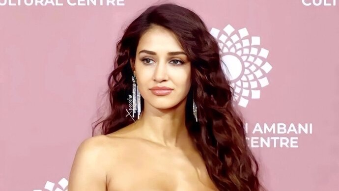 Bade Miyan Chote Miyan Teaser: Disha Patani ‘can’t wait’ for rumored ex-beau Tiger Shroff-Akshay Kumar starrer