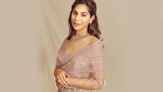 Upasana Kamineni to Kareena Kapoor & more B Town ladies who embraced pregnancy in their late 30s and 40s