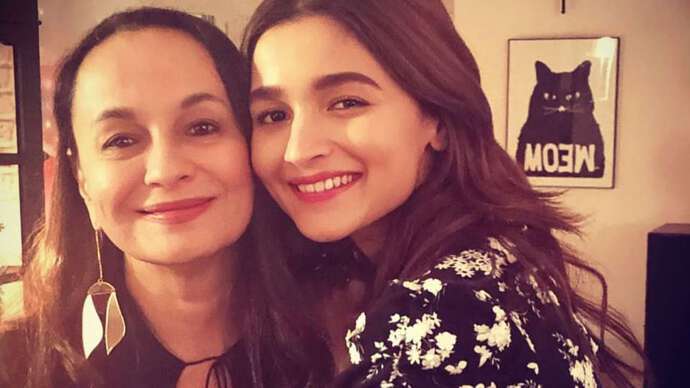 Alia Bhatt’s mom Soni Razdan defends The Archies’ star kids being trolled over bad acting; calls Suhana, Khushi talented