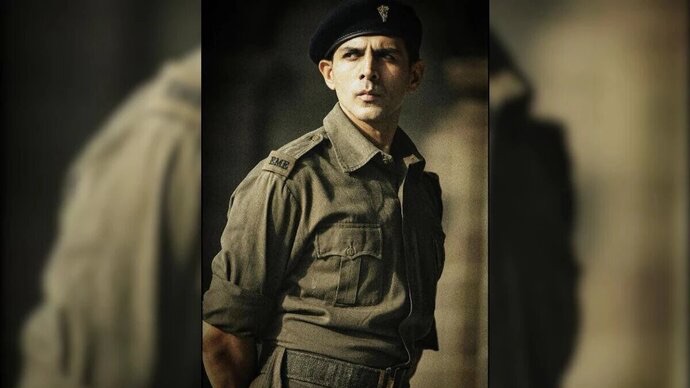 Republic Day 2024: Kartik Aaryan unveils new look in uniform from Chandu Champion