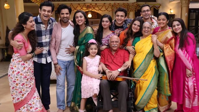 Baatein Kuch Ankahee Si: Mohit Malik, Sayali Salunkhe get emotional as they shoot for the last day of the show