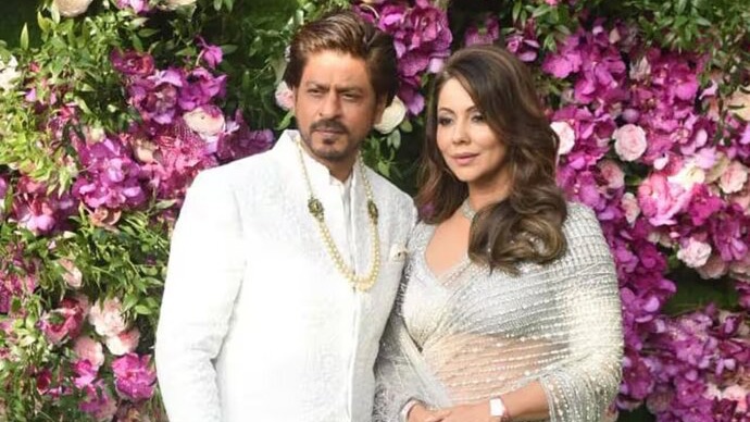 Shah Rukh Khan reveals the secret to a blissful married life with Gauri Khan, proves he’s the perfect husband