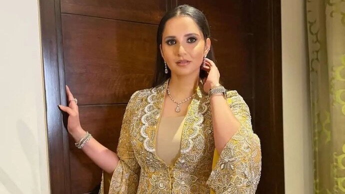 Sania Mirza posts pictures with son Izhaan; netizens say, ‘She looks happy after divorce with Shoaib Malik’