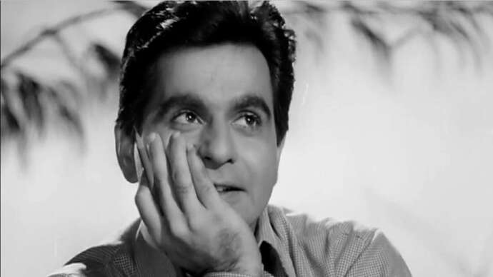 ‘Kuch Kahi Kuch Ankahi’ play pays tribute to late icon Dilip Kumar ahead of 3rd death anniversary