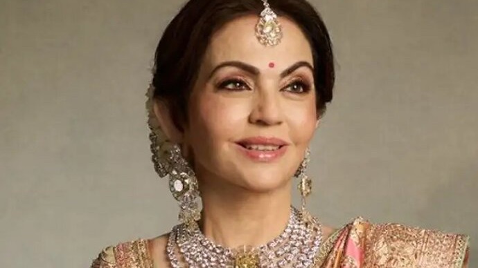 Nita Ambani’s 100 Carat Diamond Necklace Shines At Anant Ambani-Radhika Merchant’s Wedding