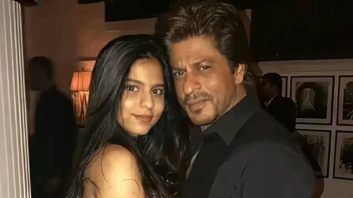Shah Rukh Khan is chilling with daughter Suhana Khan in New York; here’s proof