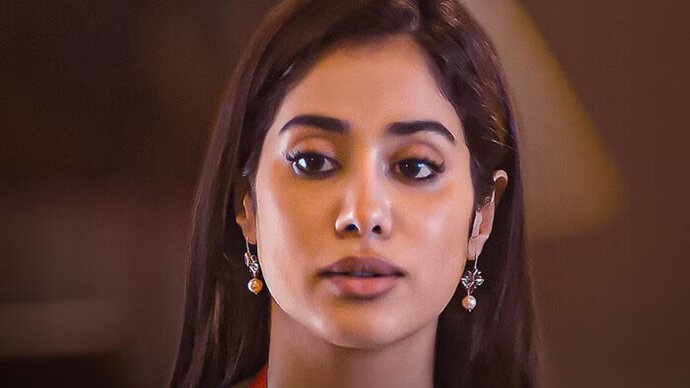 Ulajh Box Office Collection: Janhvi Kapoor Starrer Gets a Dull Start to the Weekend