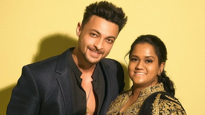 Aayush Sharma congratulates Arpita Khan Sharma on their 10th wedding anniversary