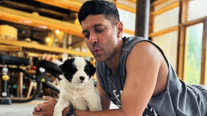 Actor & Filmmaker Farhan Akhtar shares a hilarious post about his dog ‘Tuffy’