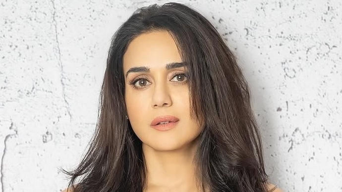 Preity Zinta clarifies on allegations of Rs 18 crore loan write-off by bank; issues statement