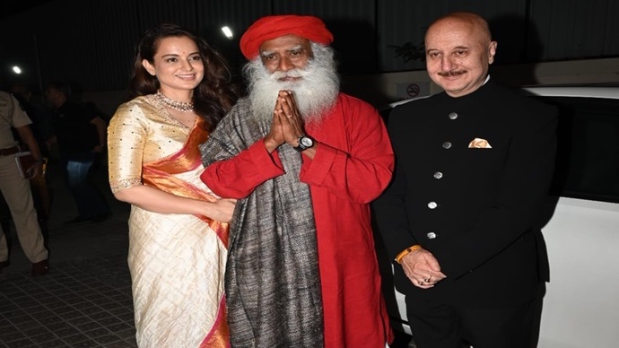 Sadhguru terms Kangana Ranaut’s Emergency as extraordinary