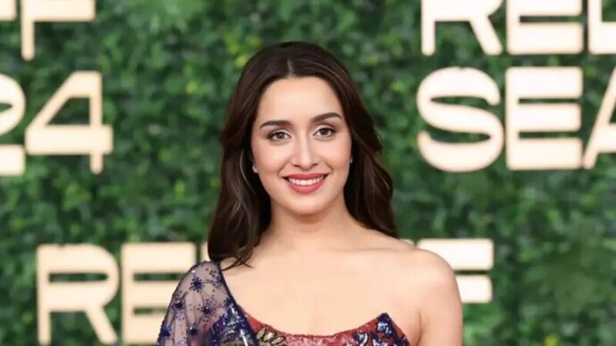Shakti Kapoor & His Daughter Shraddha Purchase Luxury Apartment In Mumbai For Whopping Rs 6.24 Crore