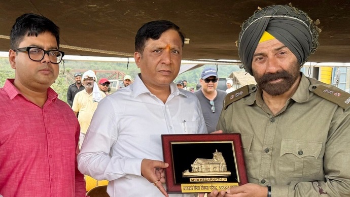 Sunny Deol meets Uttarakhand film officials on ‘Border 2’ set, praises state’s support for cinema