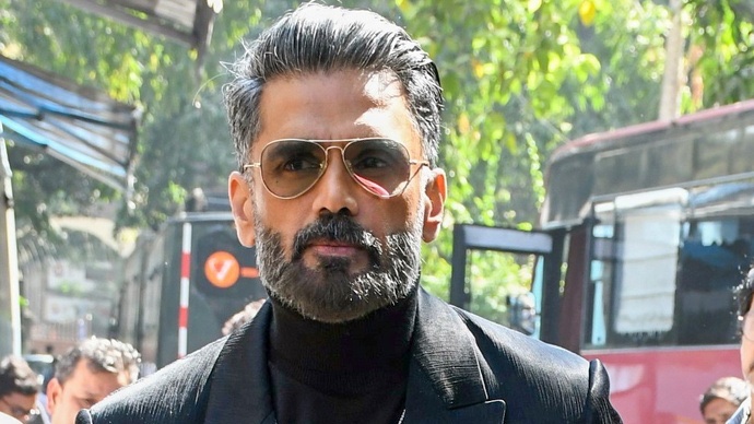 Suniel Shetty calls Paresh Rawal ‘wonderful human being’ amidst ‘Hera Pheri 3’ row