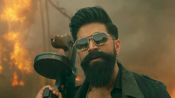 Yash’s ‘Toxic’ Fever Grips Karnataka, Hyderabad, Mumbai; Houseful Shows, Fan Celebrations in Raichur, Chitradurga