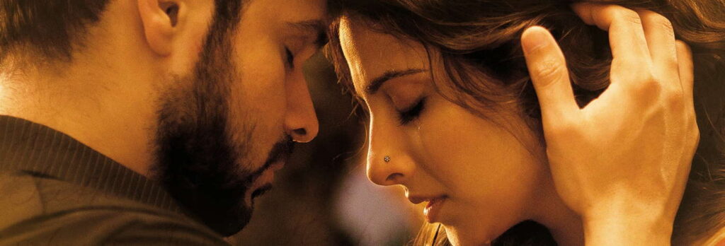 Hamari Adhuri Kahani
